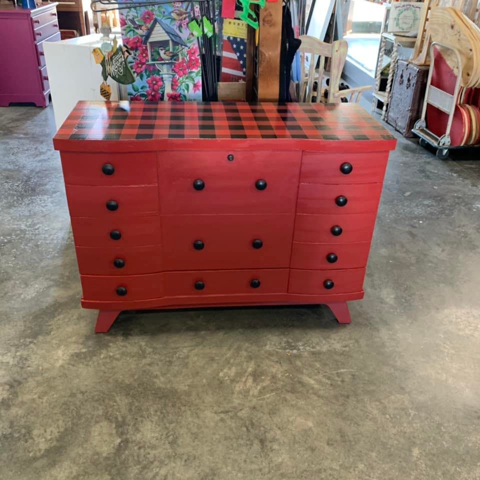 Ruby Red - All-In-One Resin Paint for Furniture & Cabinets