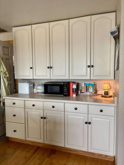 Oyster - All-In-One Resin Paint for Furniture & Cabinets