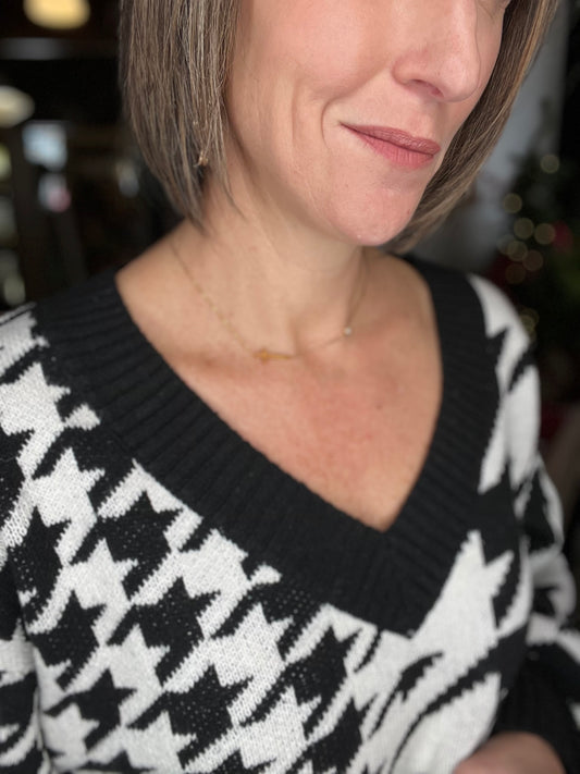 Black & White Cropped V-Neck Sweater