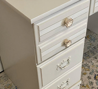 Oyster - All-In-One Resin Paint for Furniture & Cabinets