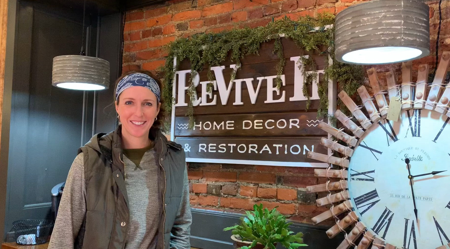 Load video: Learn how to paint furniture with Rethunk Junk by Laura Paint