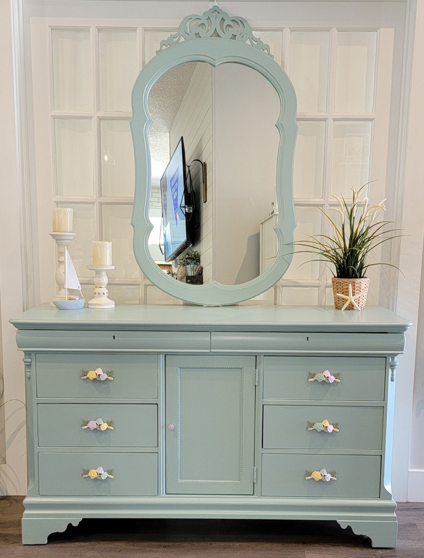 Robin's Egg - All-In-One Resin Paint for Furniture & Cabinets