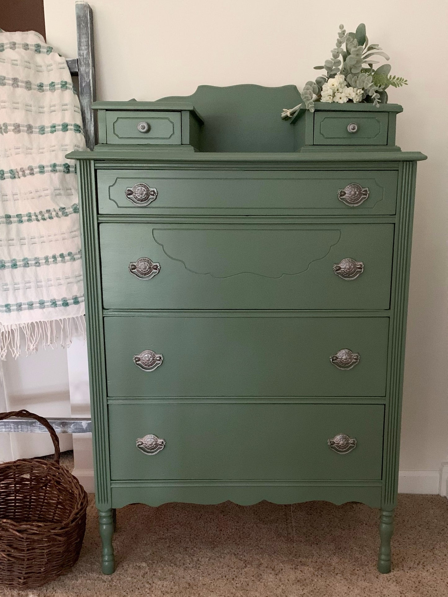 Eucalyptus - All-In-One Resin Paint for Furniture & Cabinets