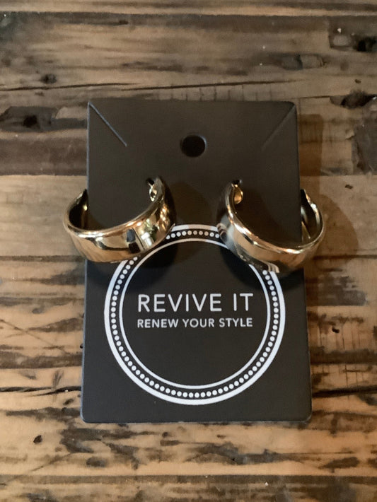 Classy Gold Hoops Earrings